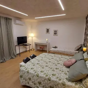Holiday home Dn House, Catania